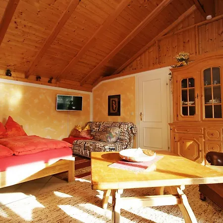 Holiday An Der Saalach بيت للعطل Muntigl
